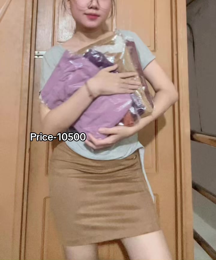 @Carly Clothing🌸(လက်လီ/လက်ကား)