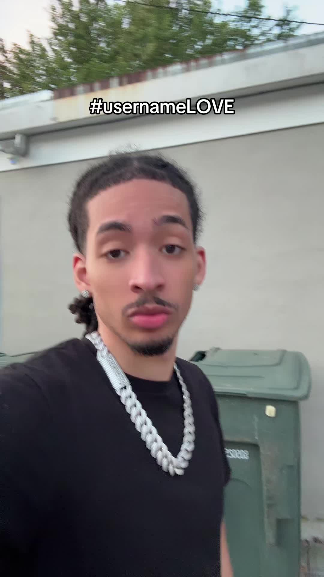 @jujustackz