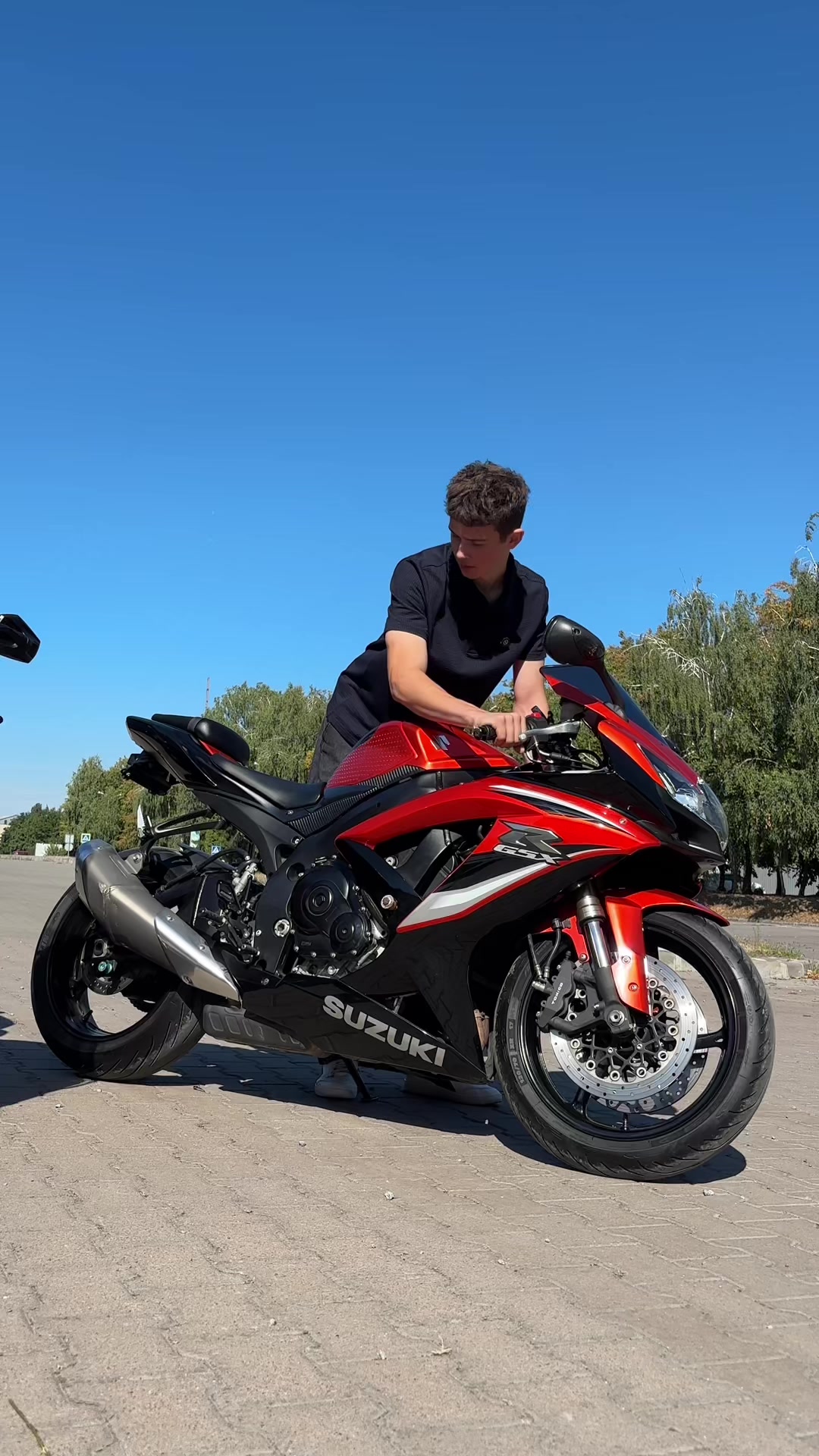 @Motovulkan