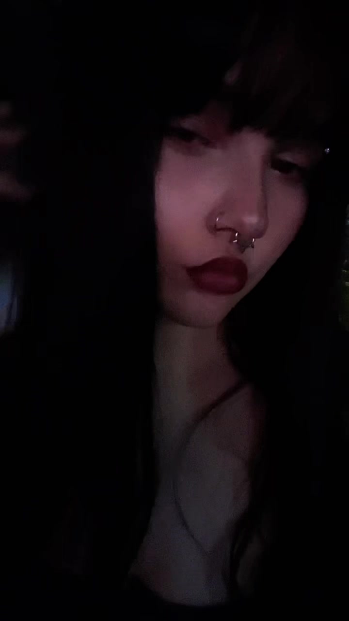 @VNM252
