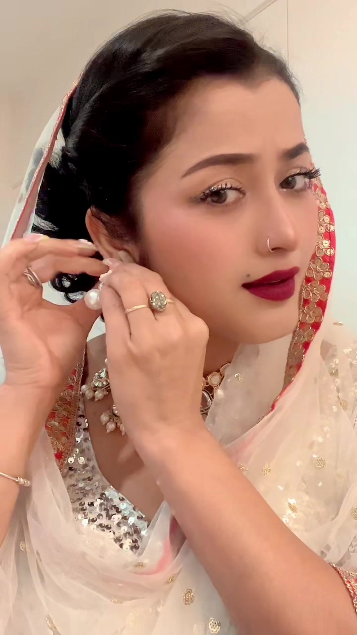 @Anjali Adhikari🔱