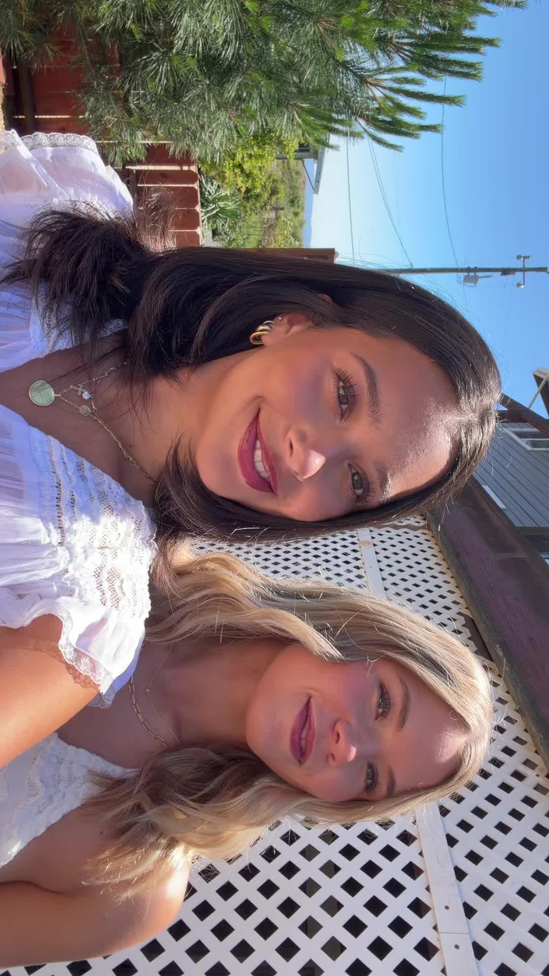 @$Ava