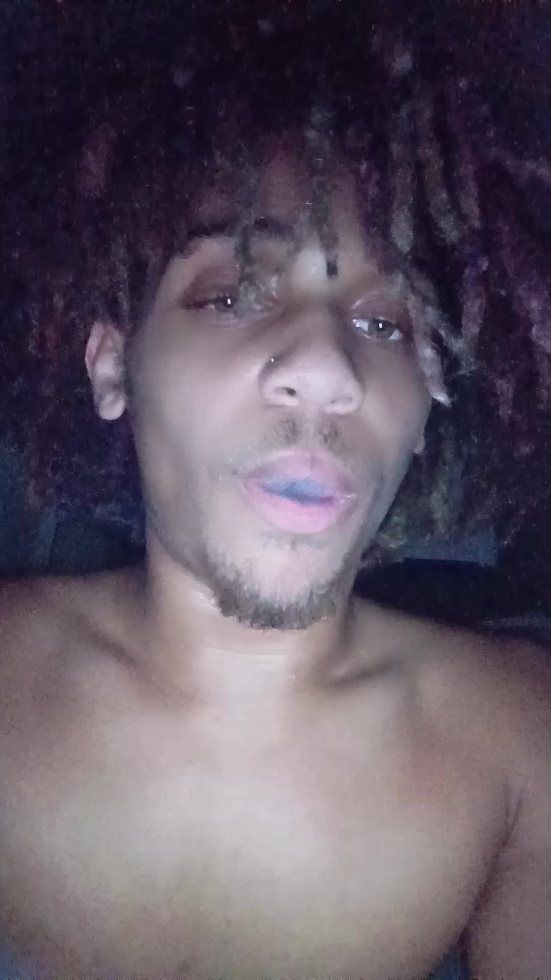 @👻