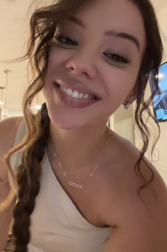 @Mia Leilani