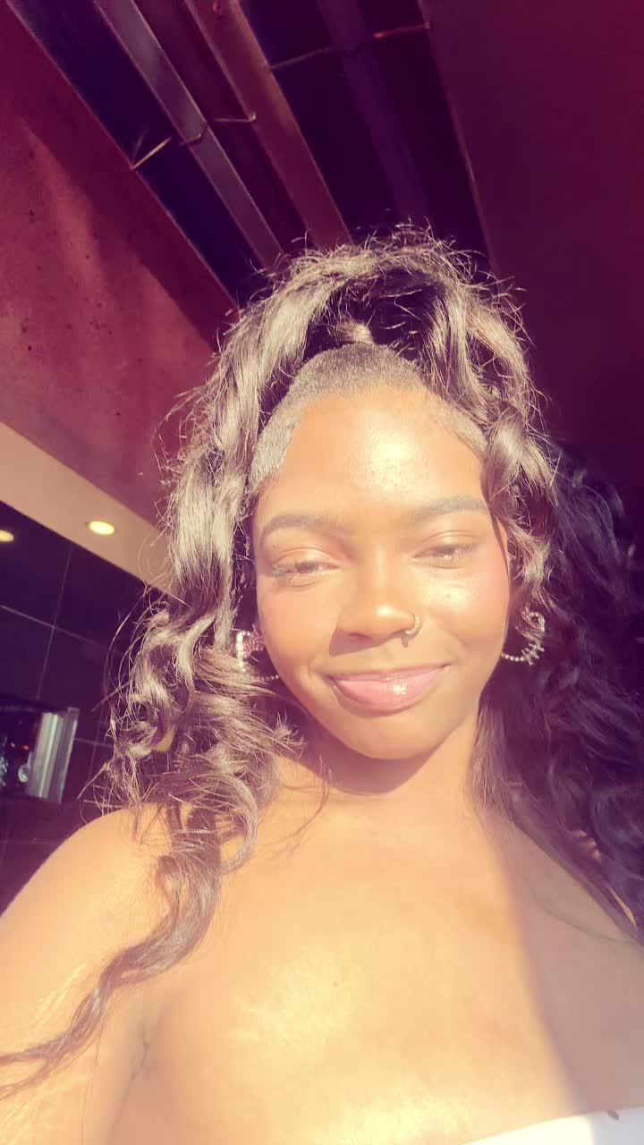 @sostunna