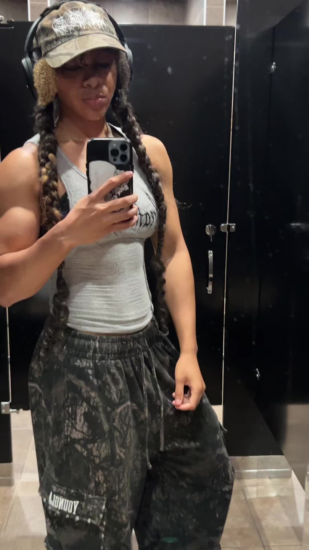 @Lil.fella