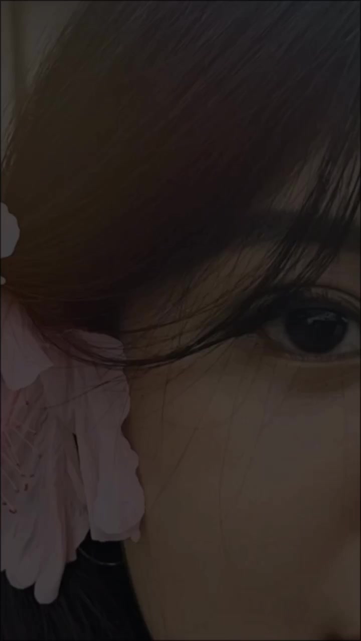 @Hiru_S_Bbh