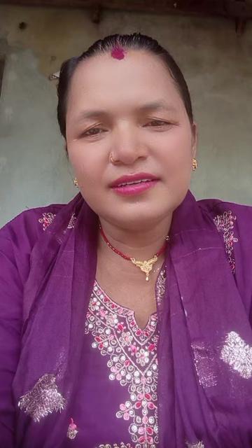 @अनु र