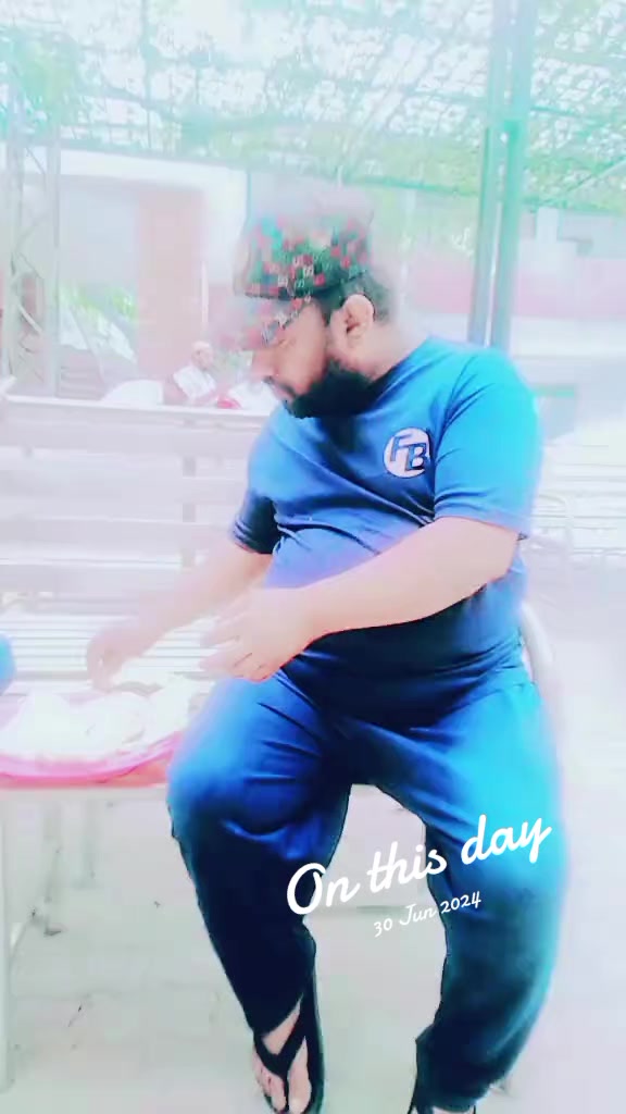 @Waseem baii 12