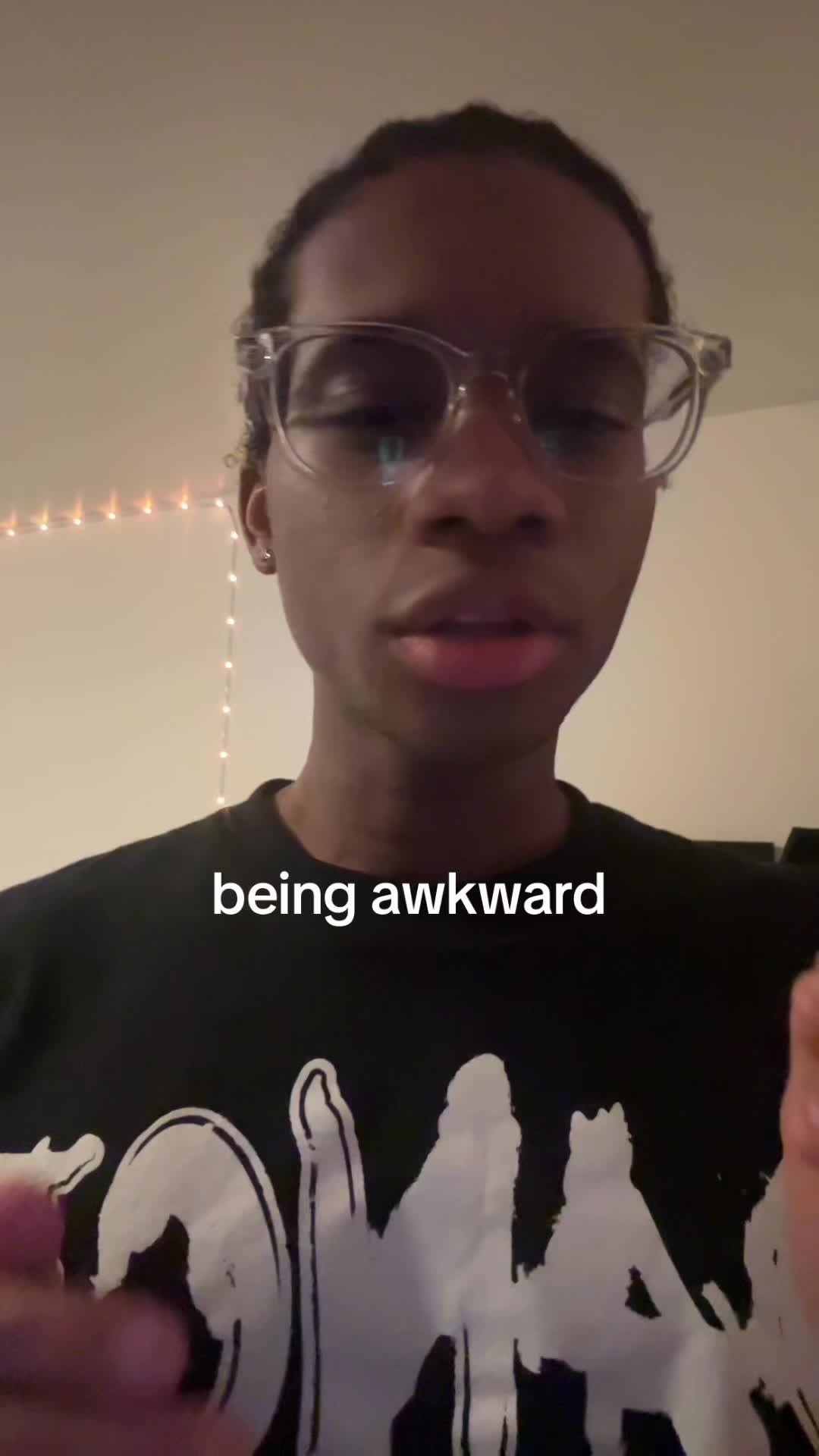 @handfullass