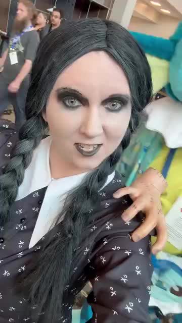 @Wednesday Addams Cosplayer🖤