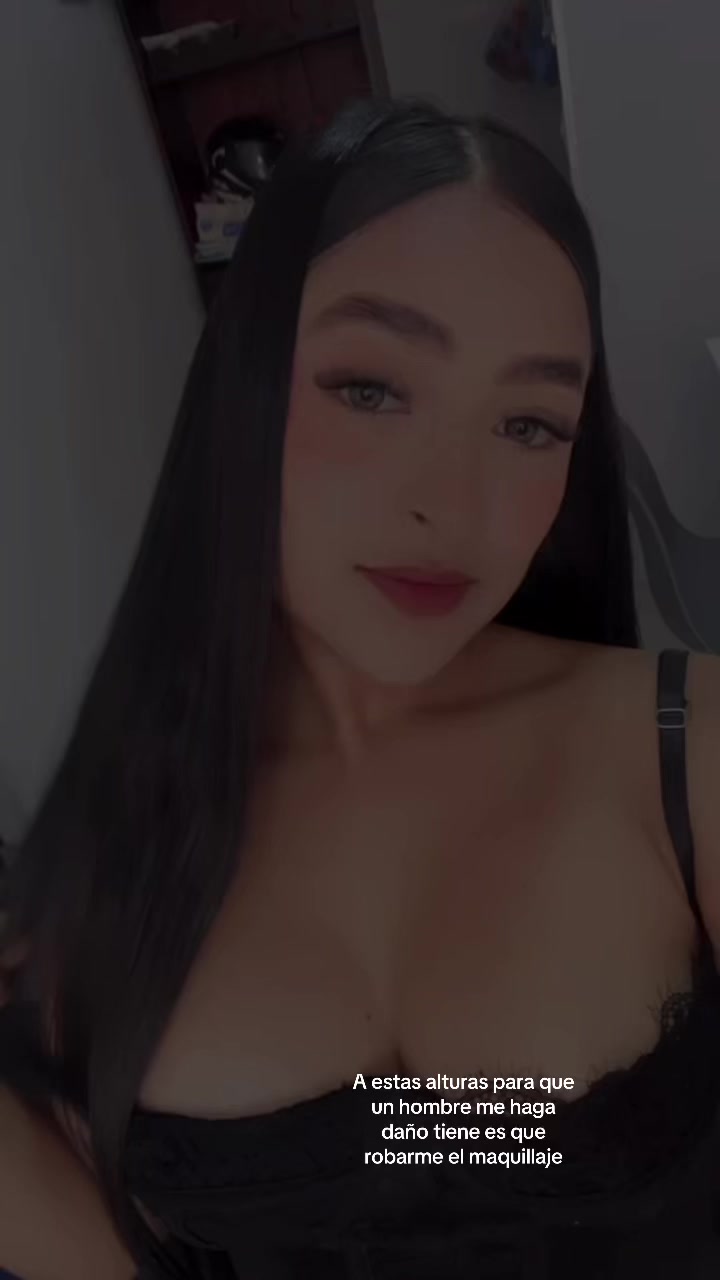 @Valentina✨