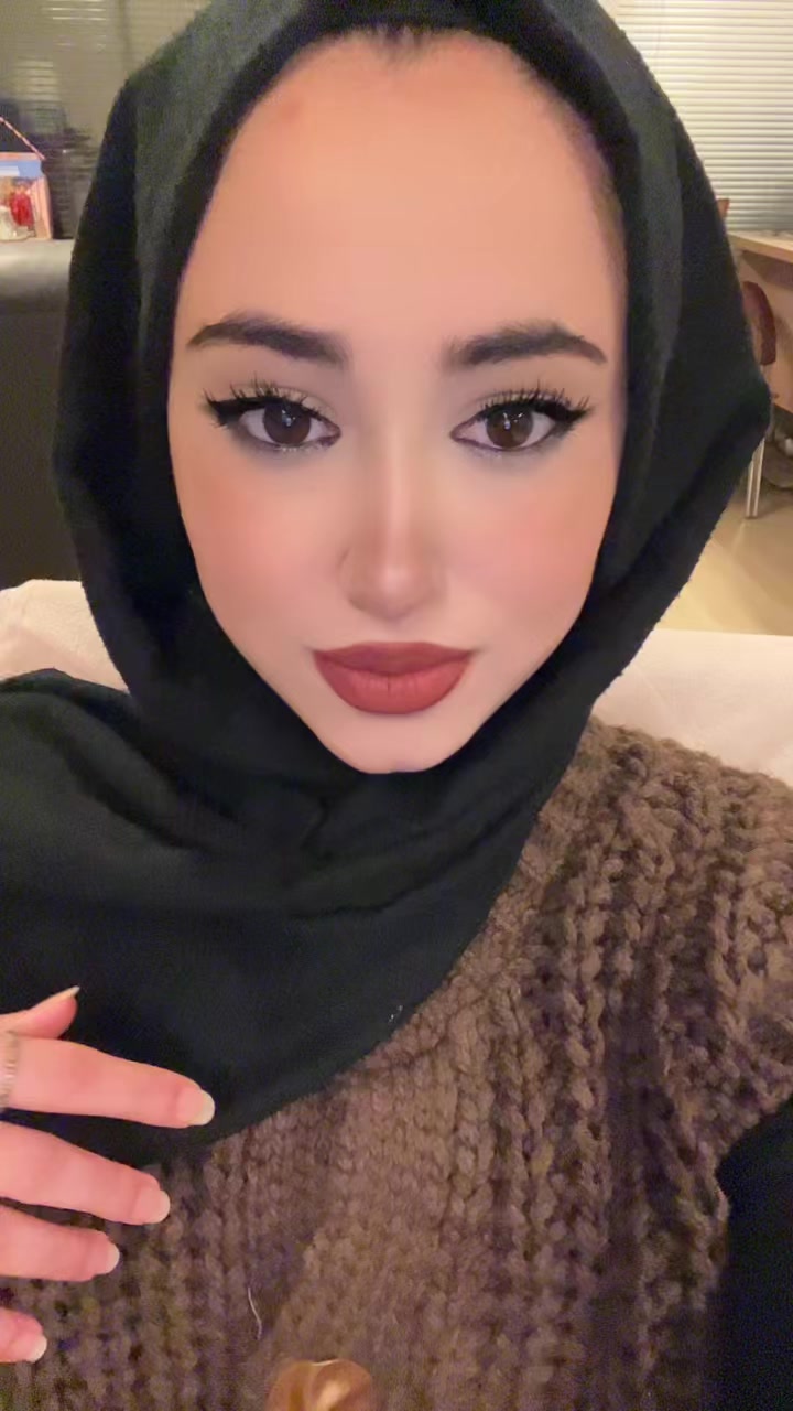 @e.svgnn