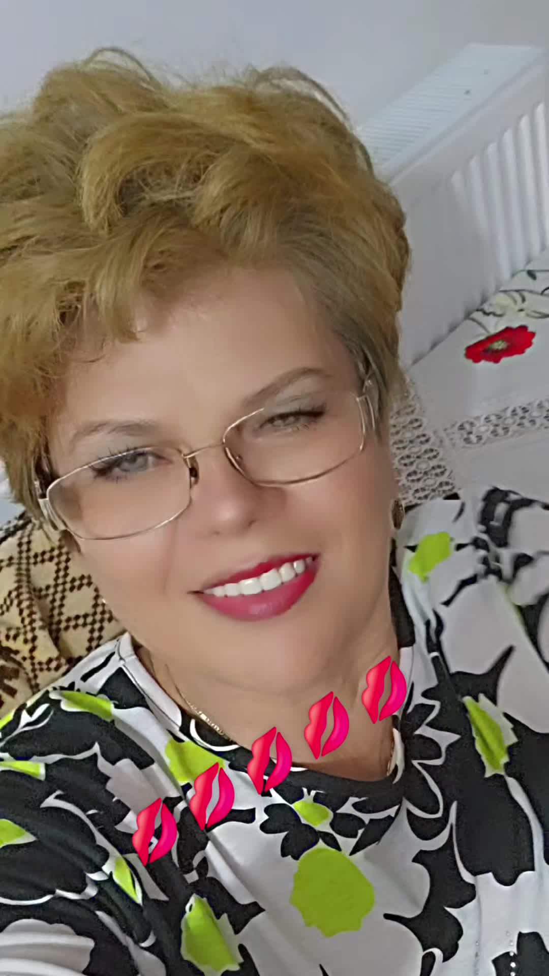 @Elena Andries