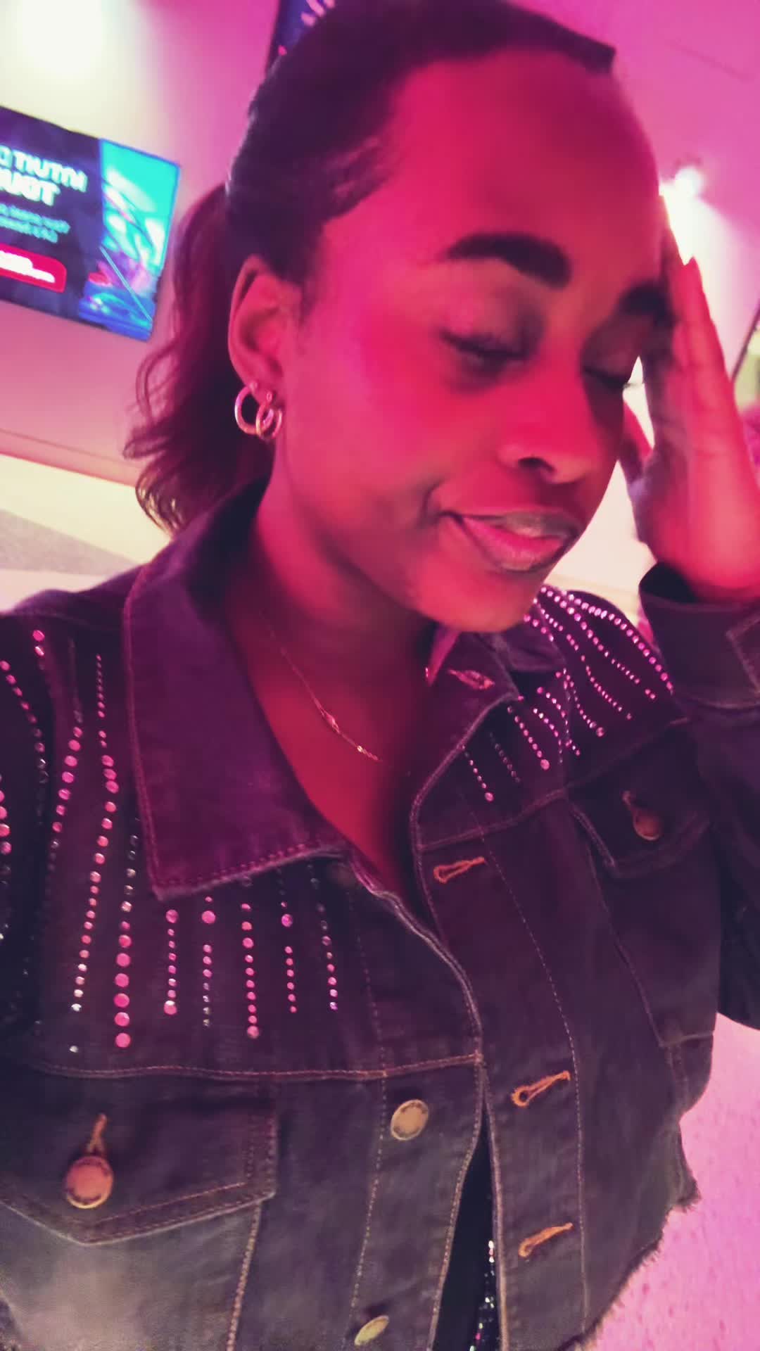 @👩🏾🦲baldie 👩🏾🦲