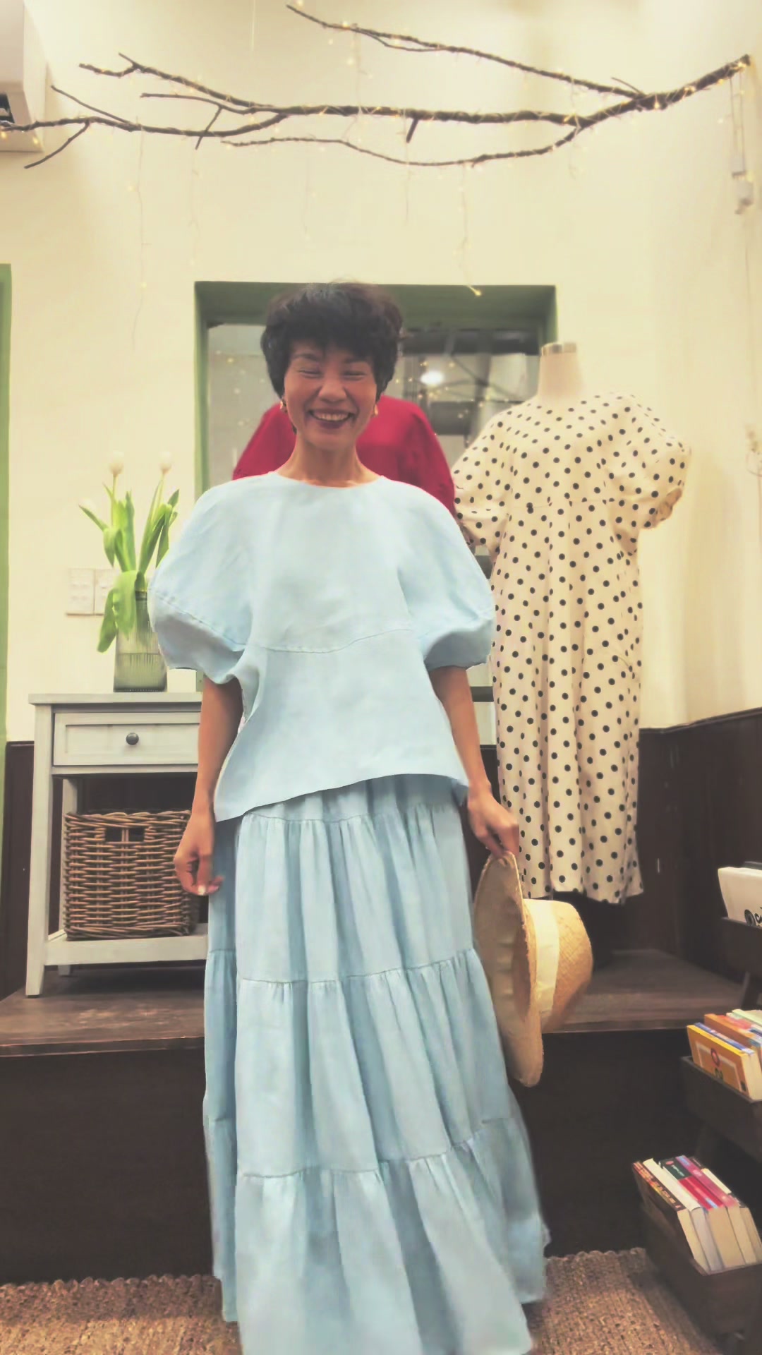 @TIỆM NÀNG LÊ