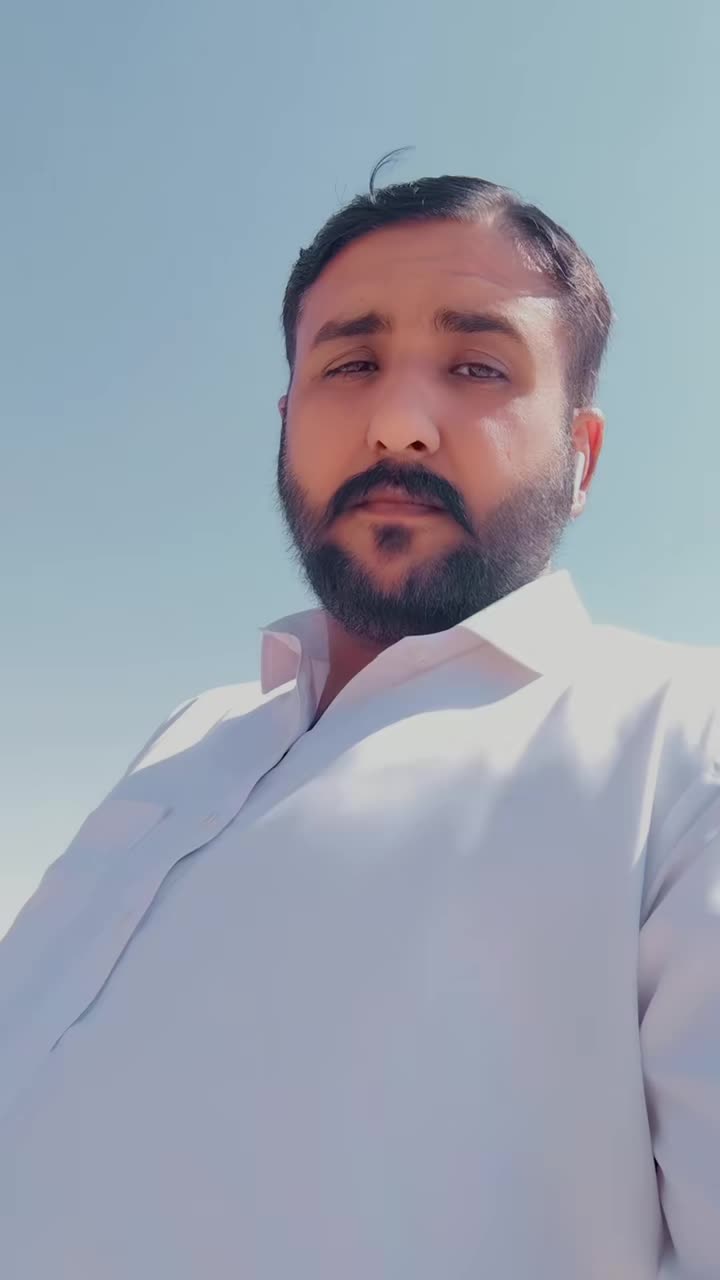 @Naveed Kashmiri 🦁