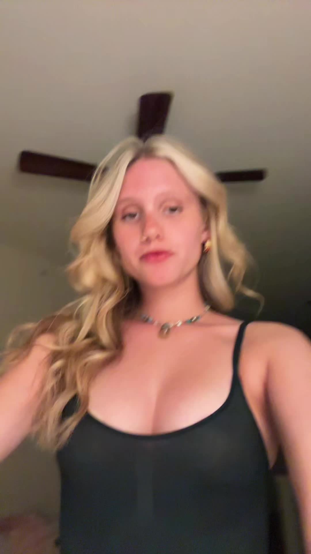 @uneditedava