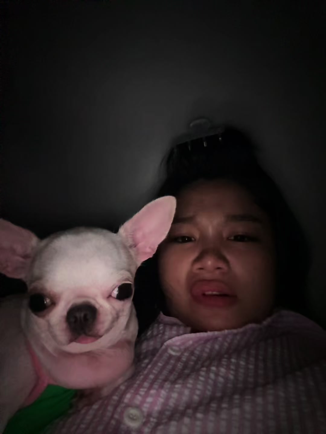 @L&uacute;n L&egrave;👽