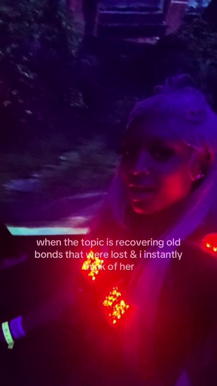 @t y a a