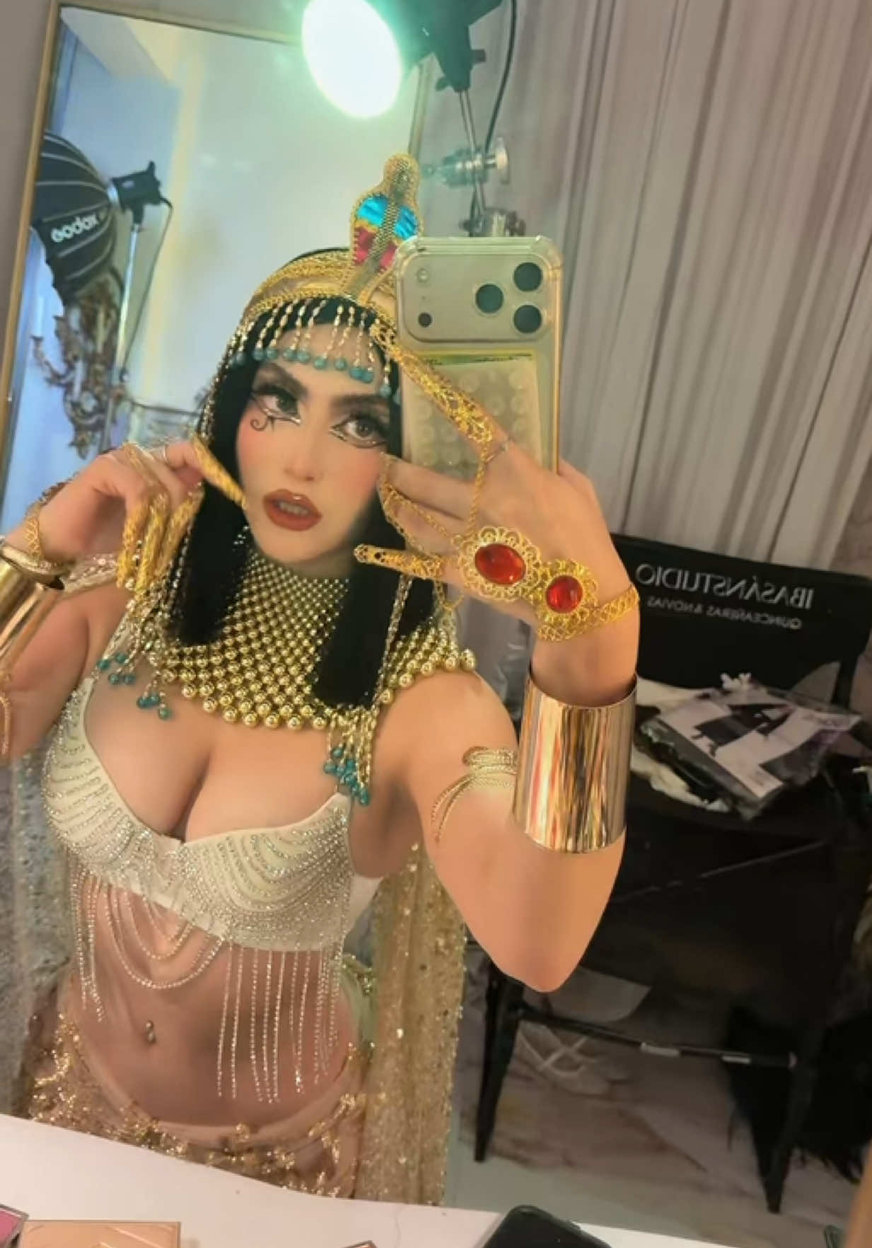 @PRISCILA ☆ INZUNZA