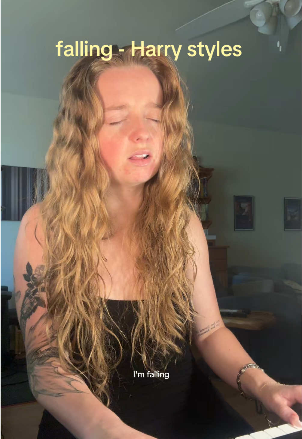 @hellomiwa