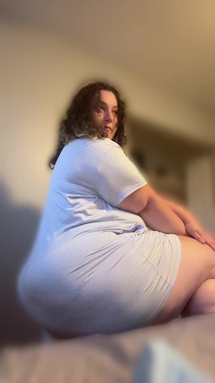 @💜🩷🩵 IceQueen92 🧊 👑 😴🐐