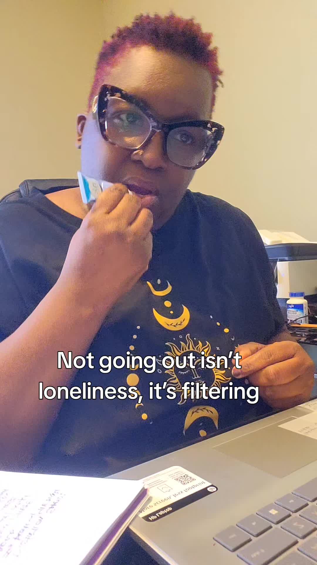 @Nickibeds