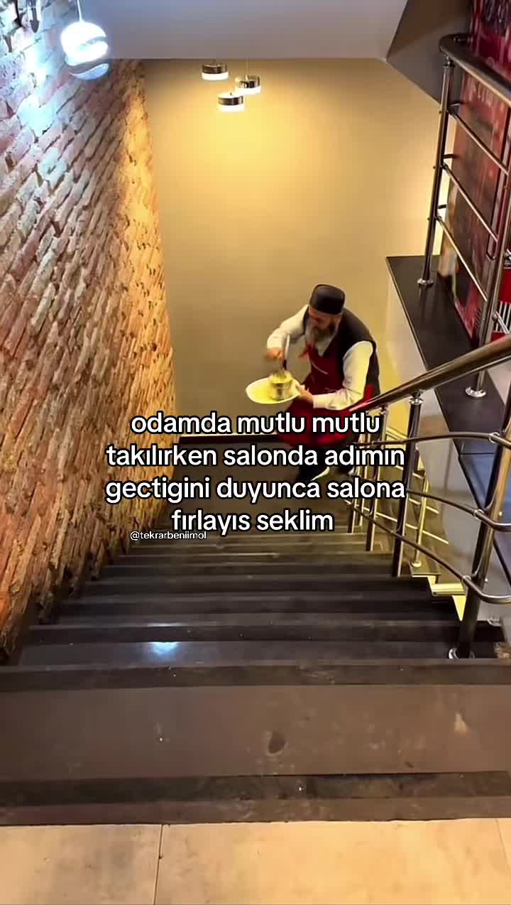 @Ais