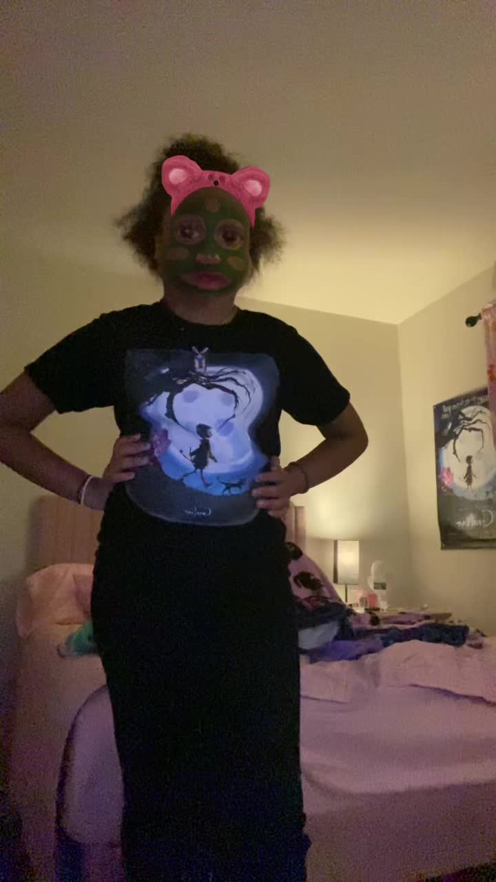 @NIKKI🇵🇷👻🖤🩶👻