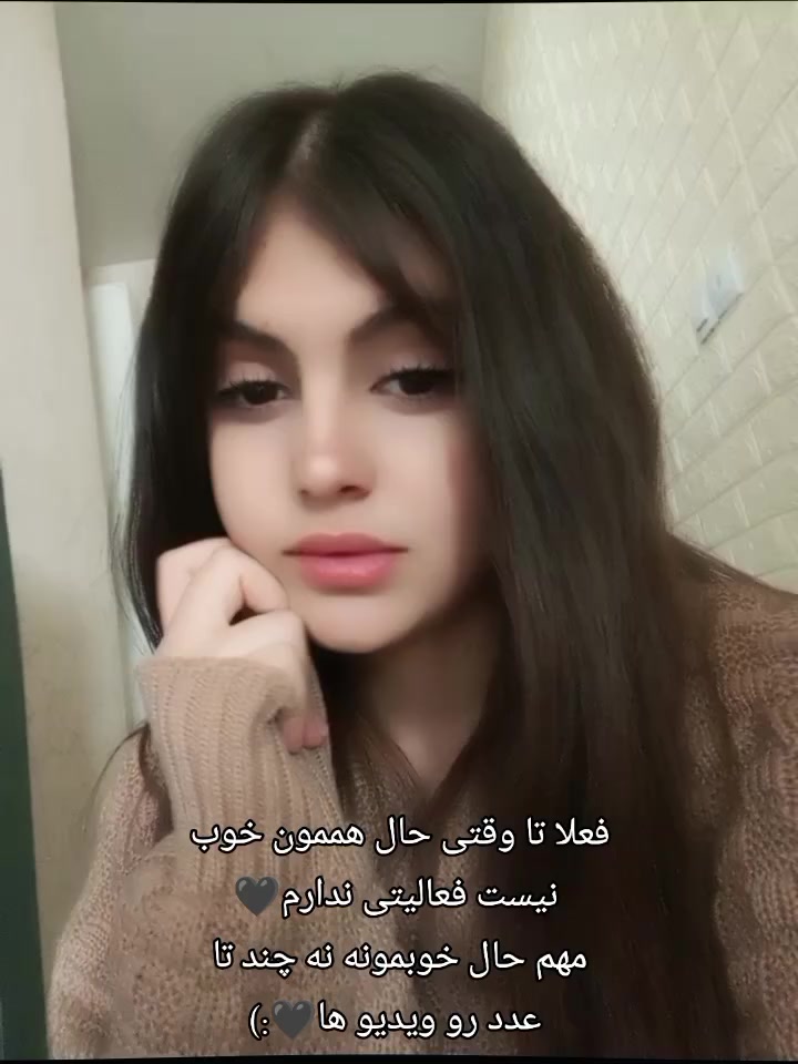 @theselenaw