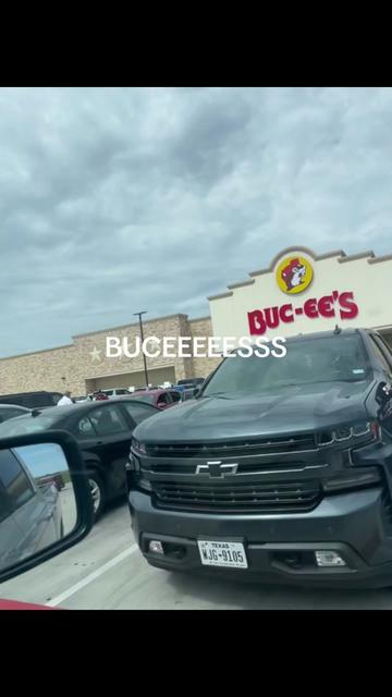 @Alexia🏎️