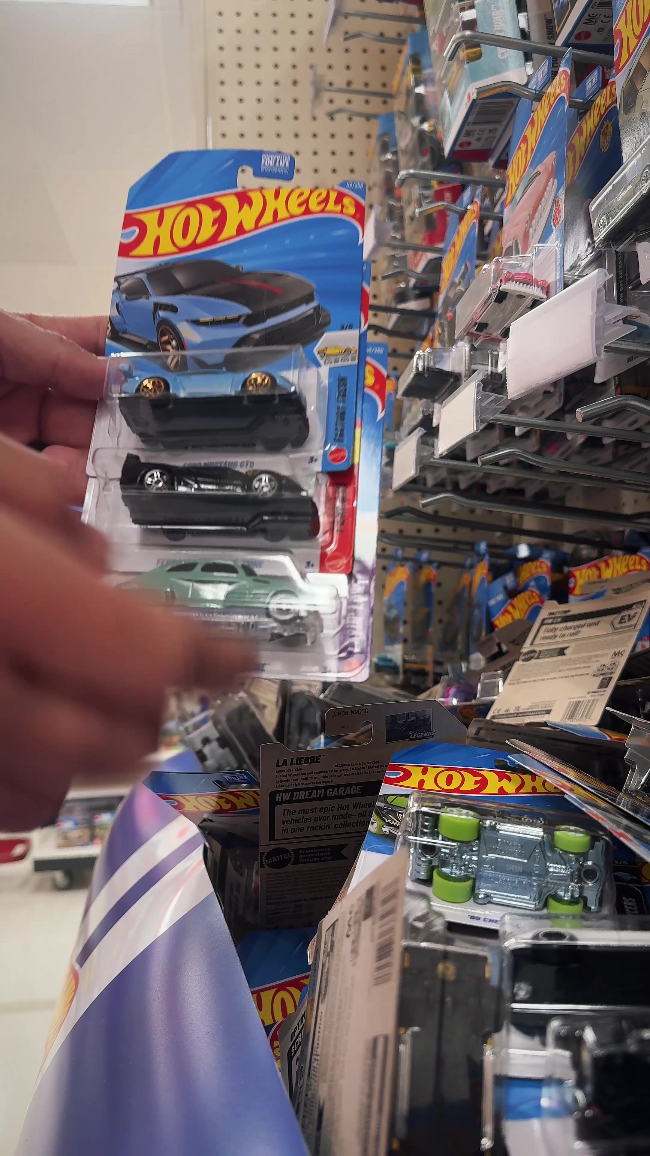 @torettos_diecast