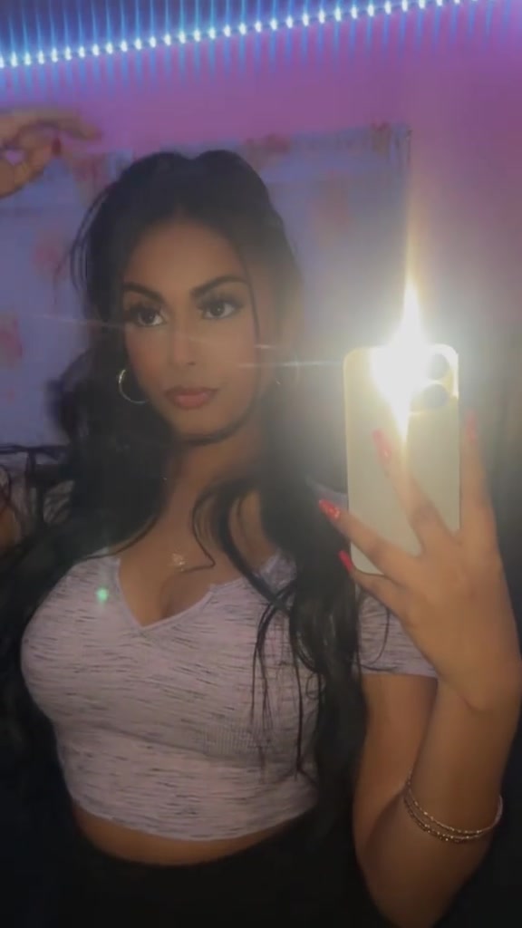 @𝓐𝓶𝓪𝓷𝓭𝓪❣️