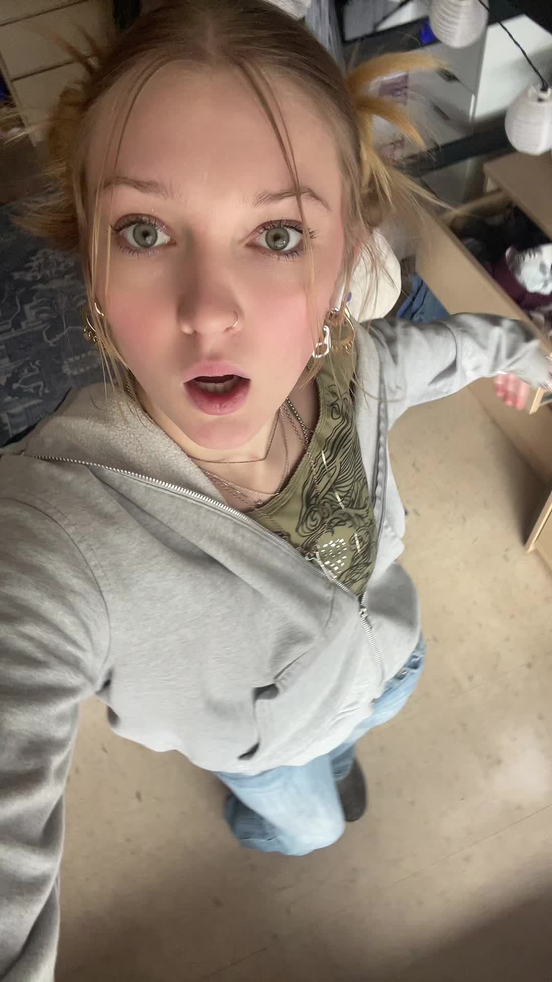 @ru