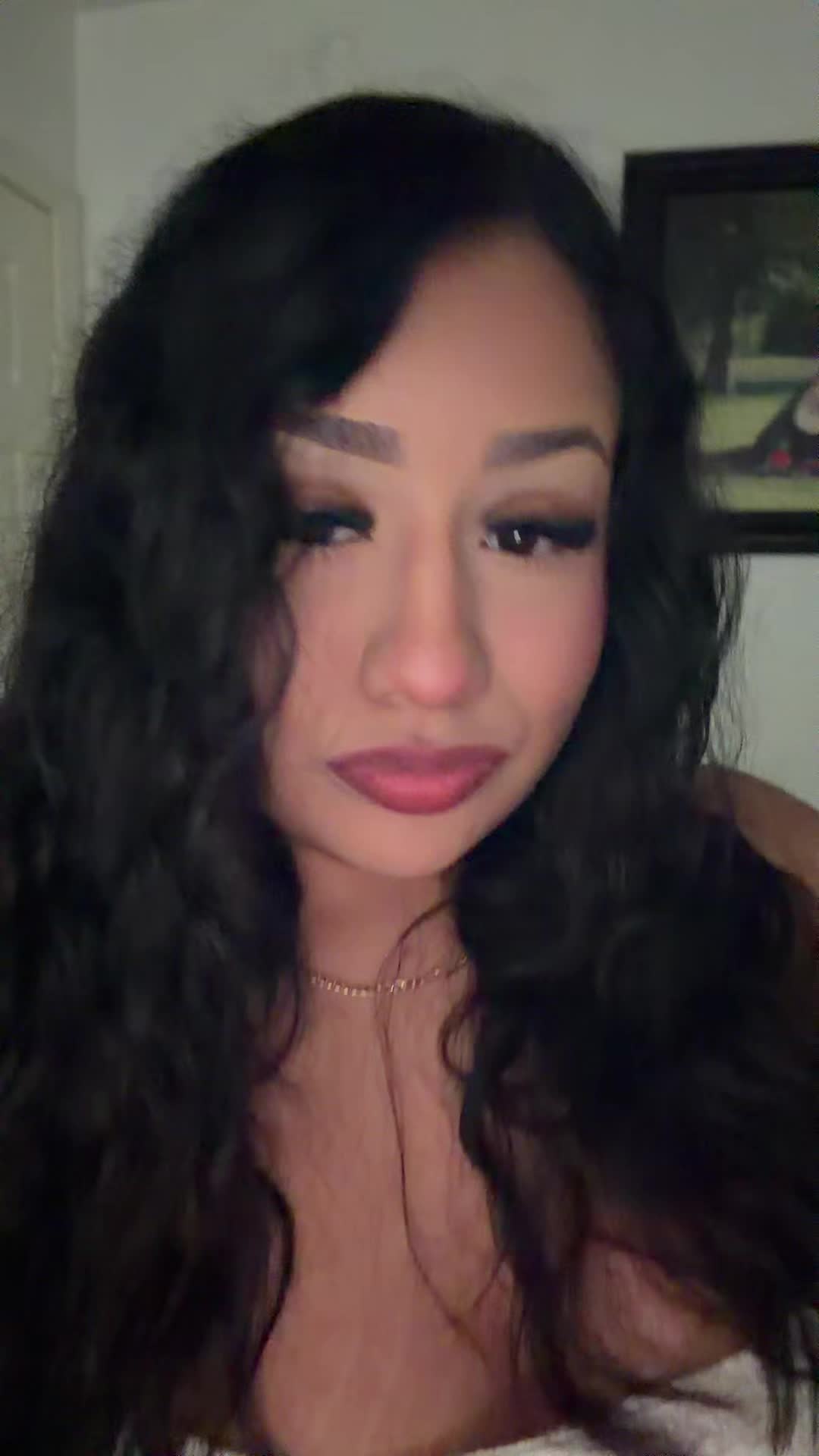 @bella