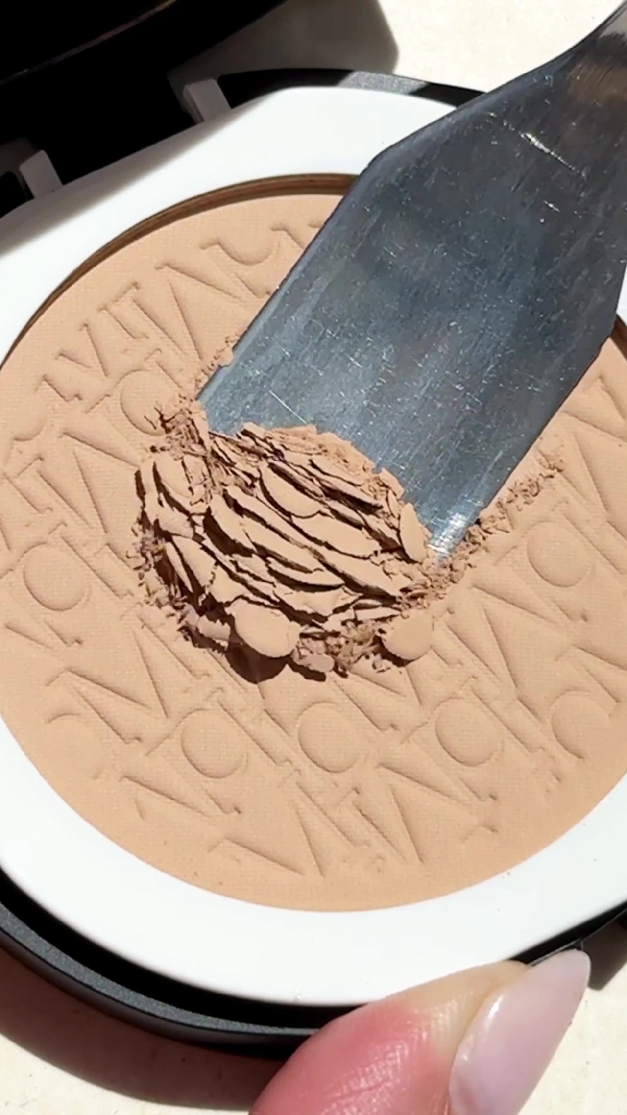 @bareMinerals