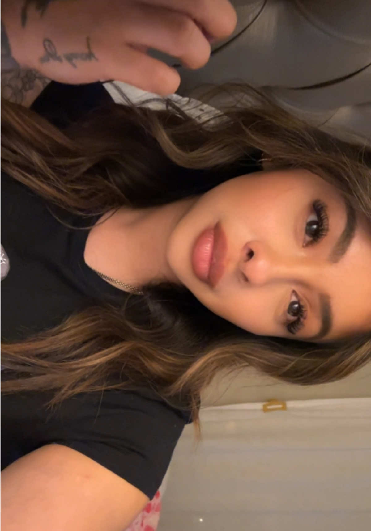 @itsbee.g