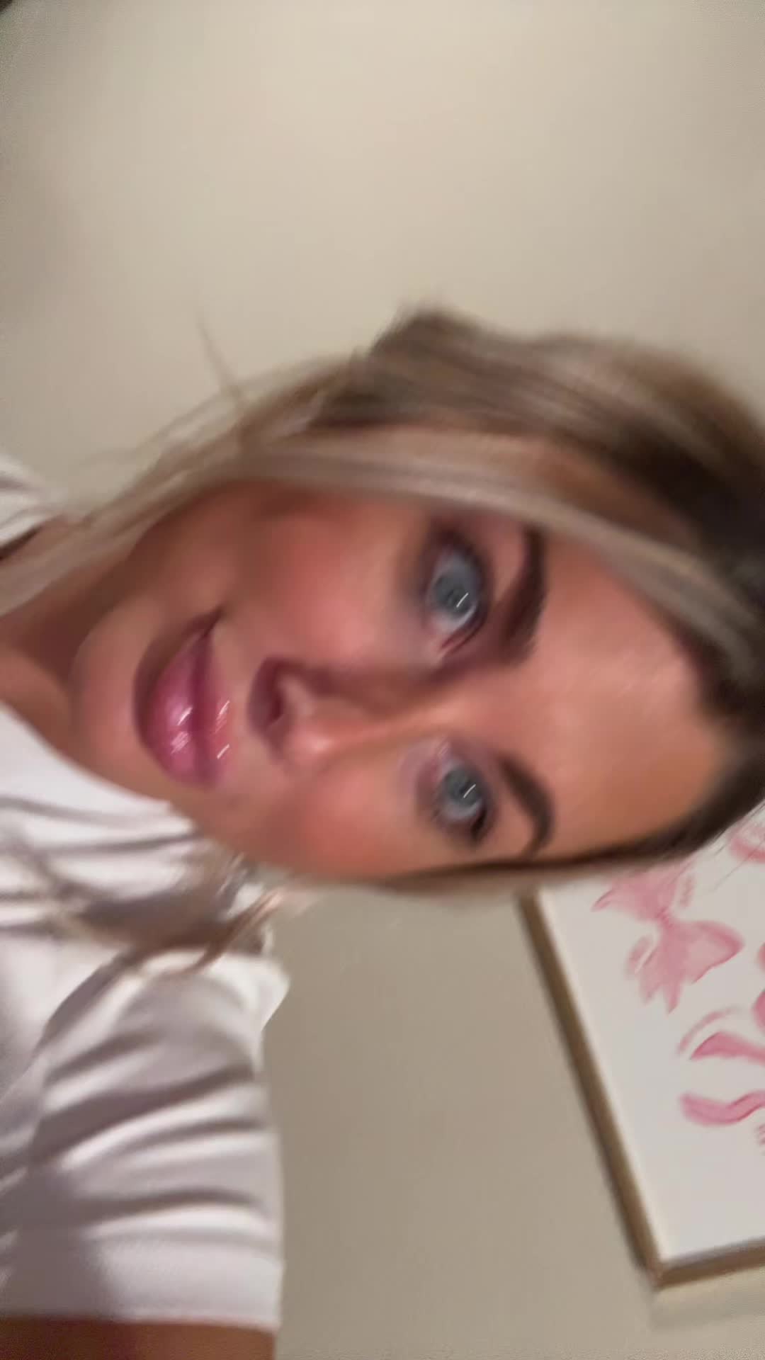 @Laceybarbieee