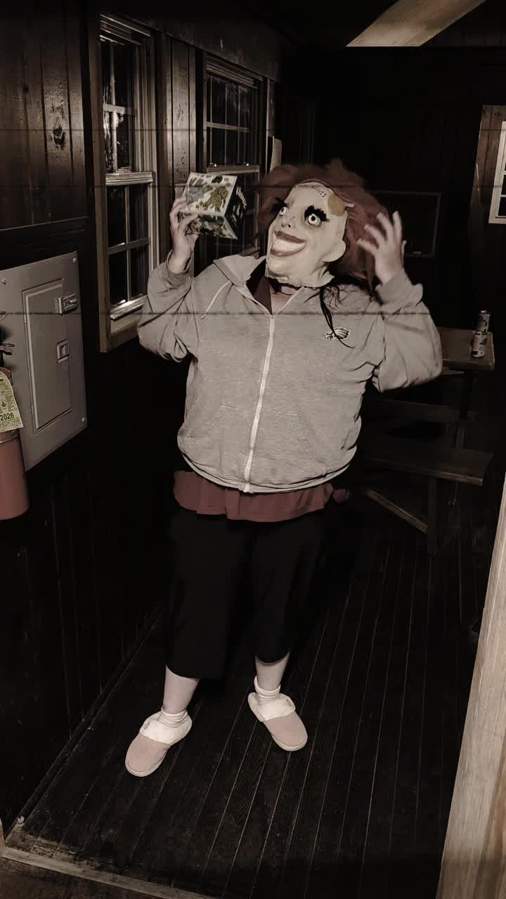 @Horrorqueen87