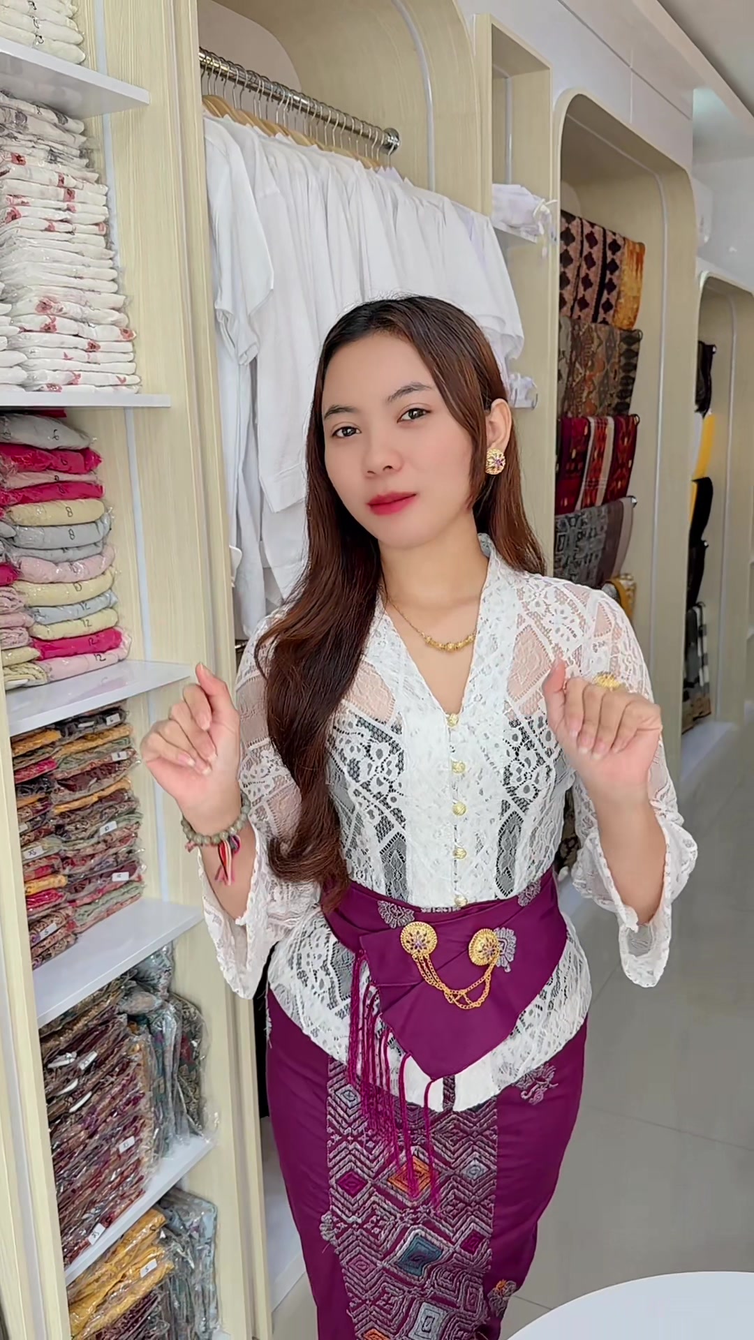 @Tari Kebaya Bali