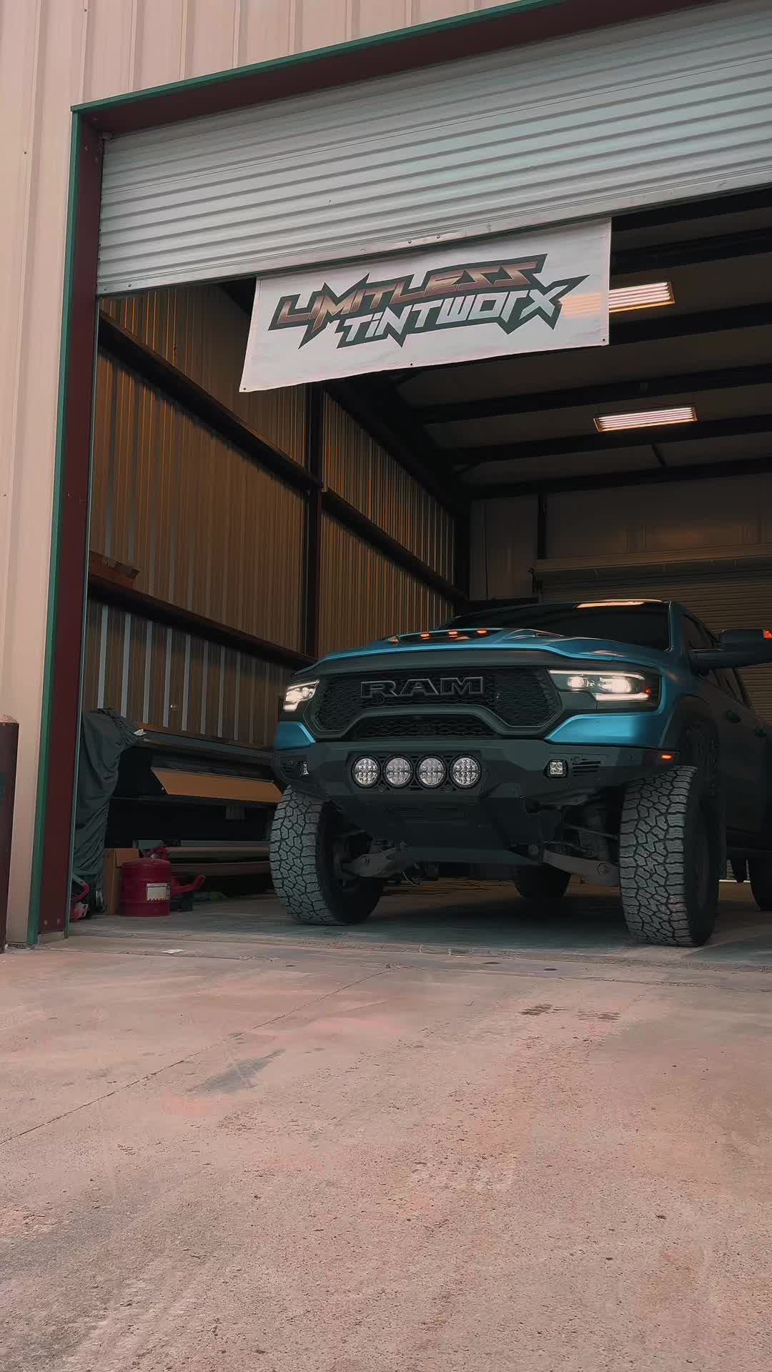 @LimitlessTintworx