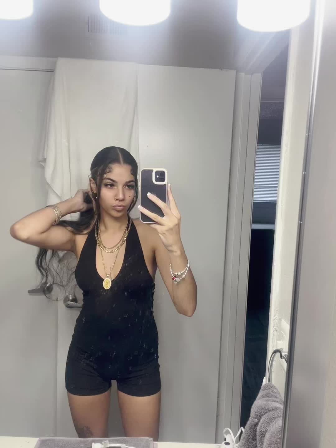 @1kk.shayy