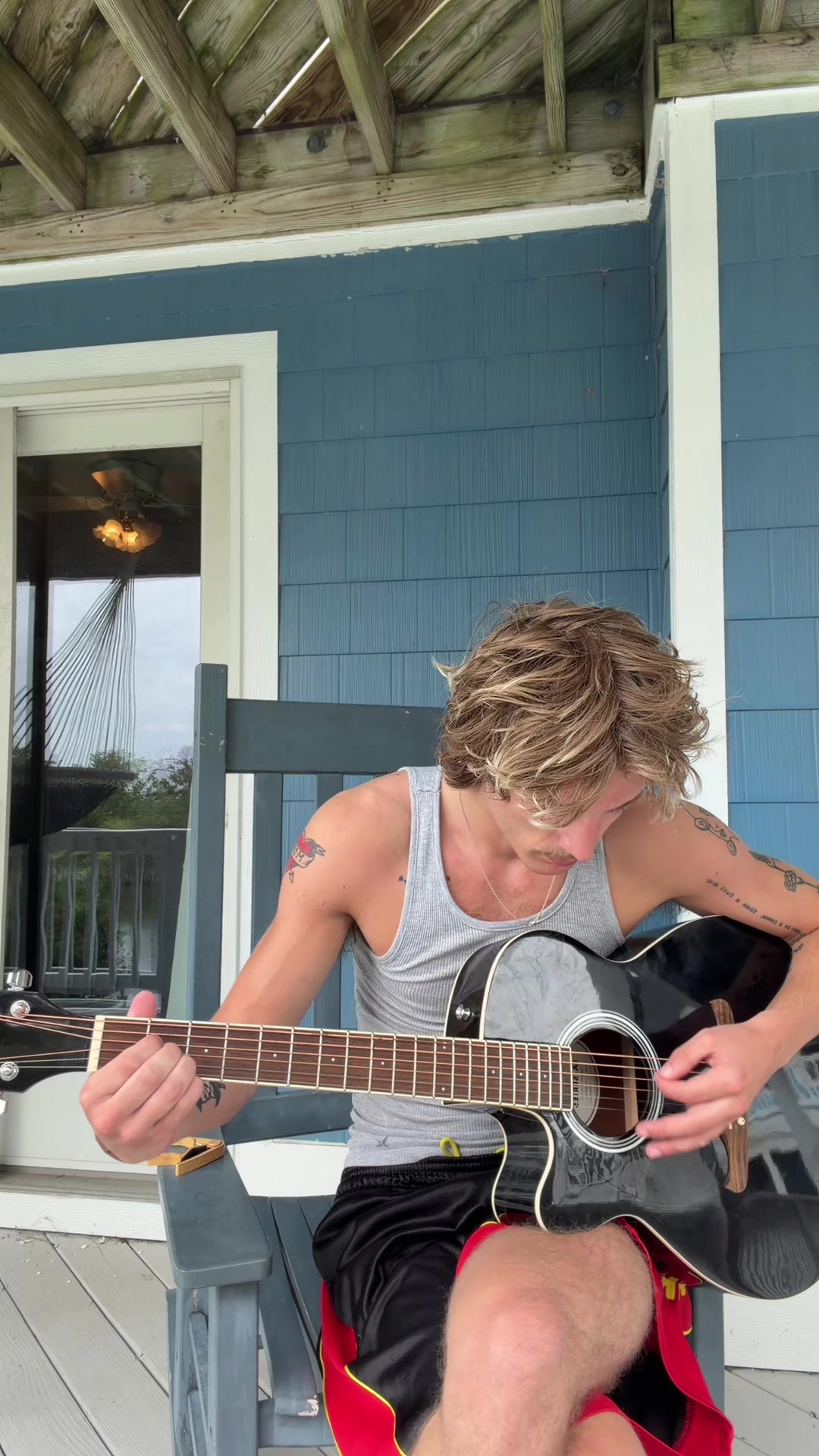 @Aydenand6strings