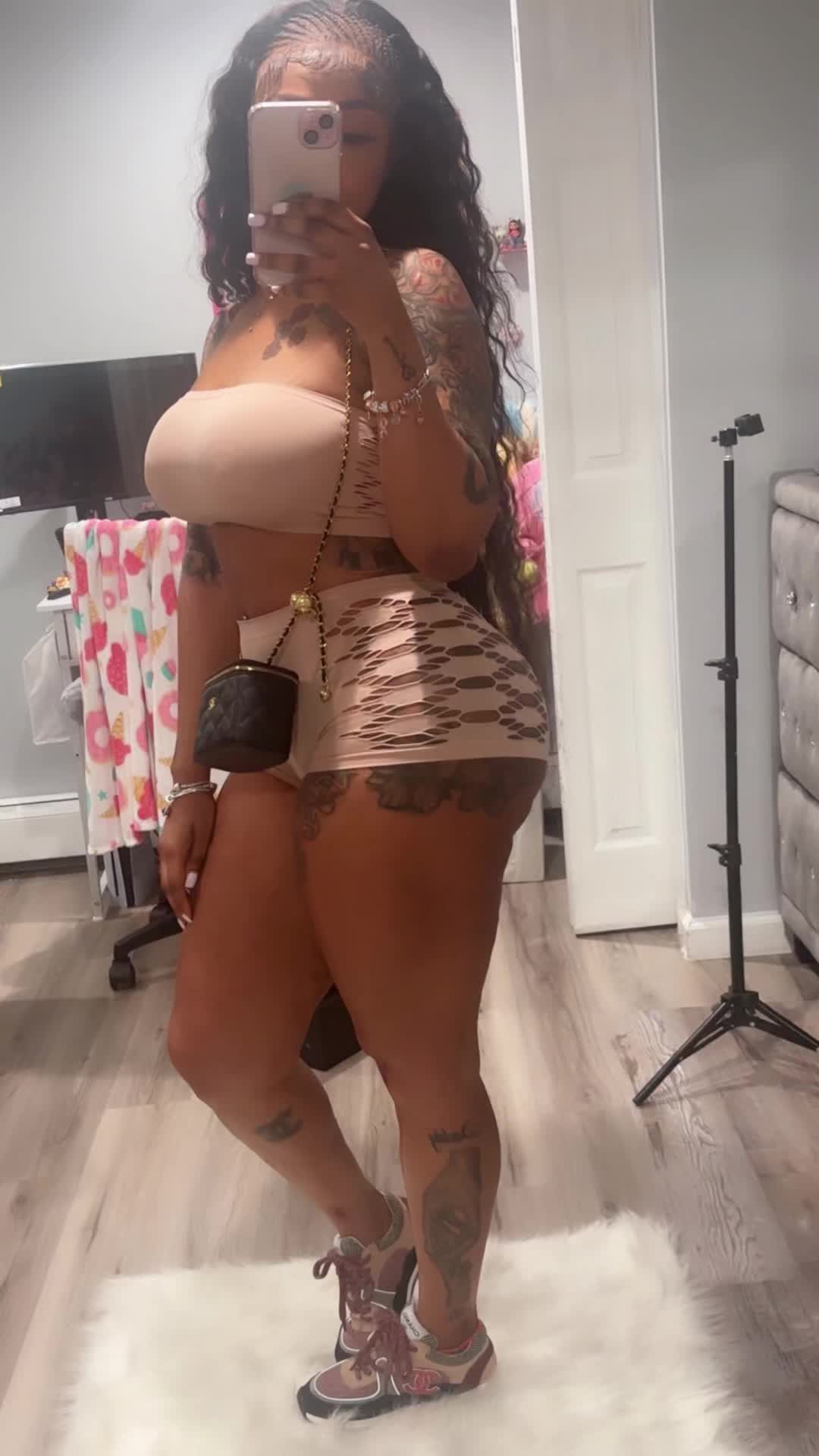 @Aliesha7755