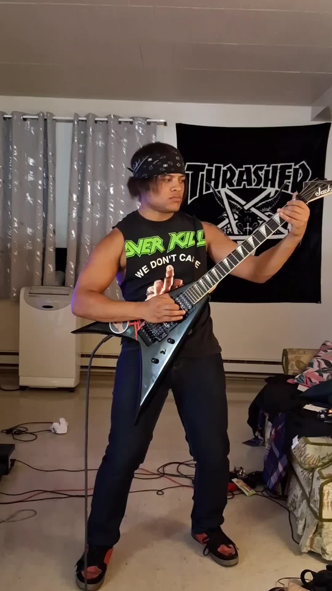 @☠︎︎DeShane Thrasher☠︎︎