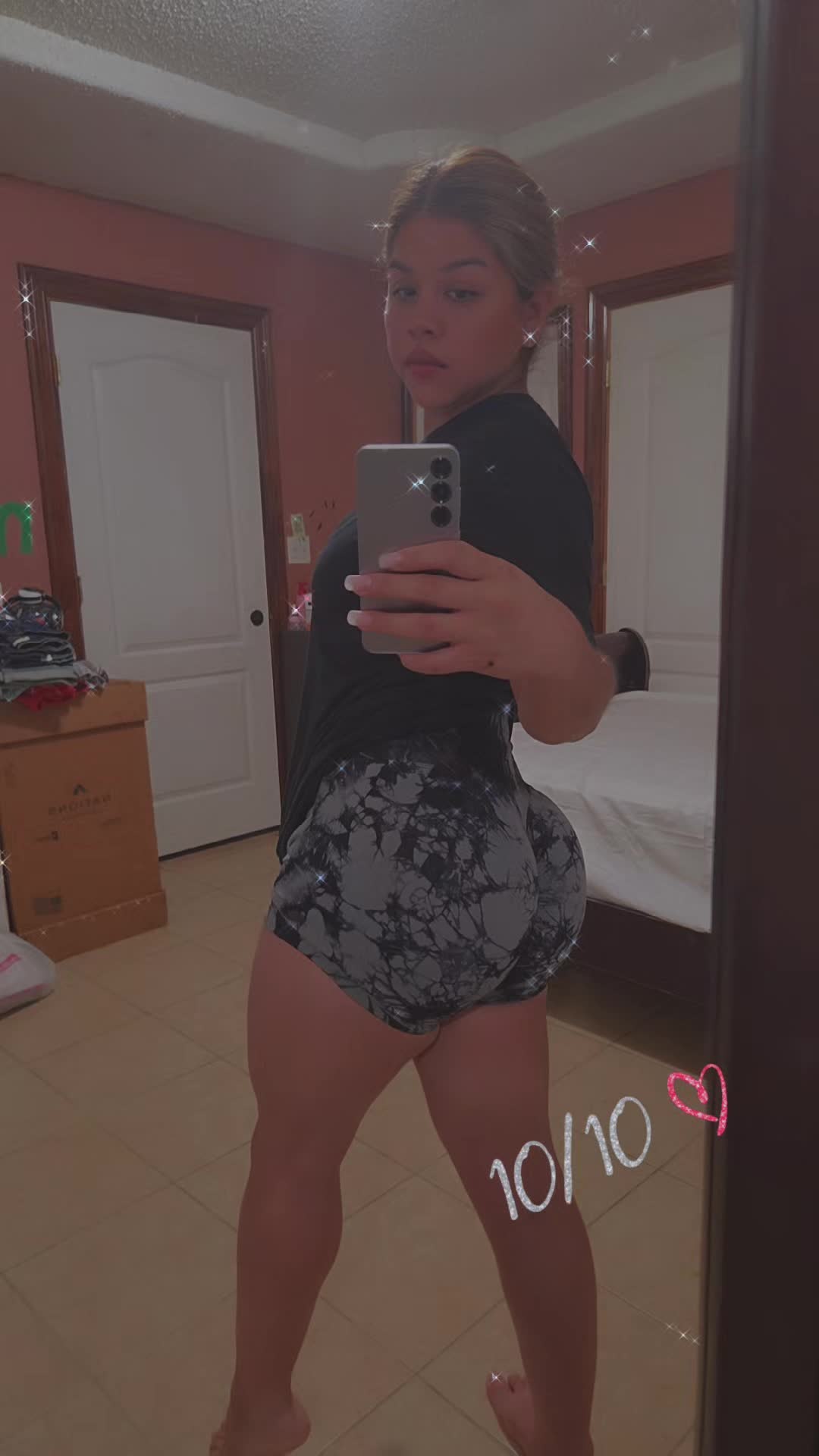 @Elisa