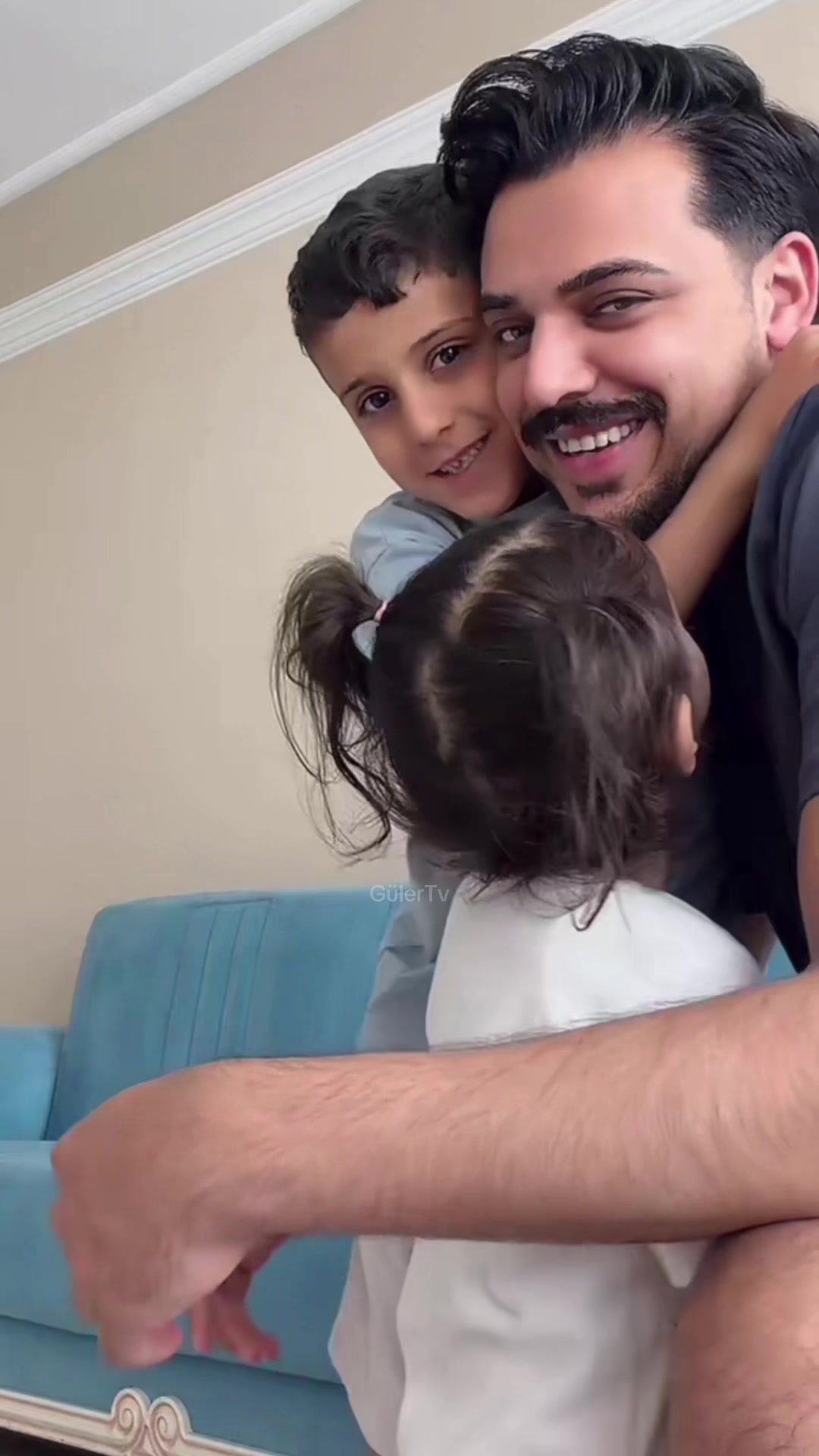@Güler