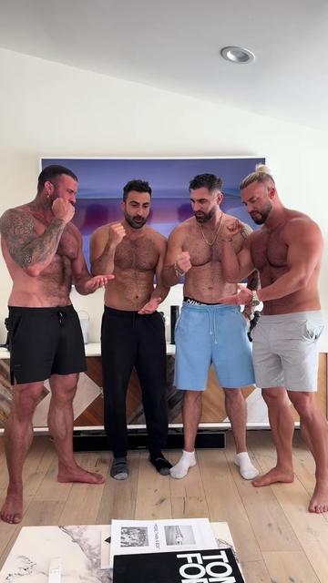 @RezzzV