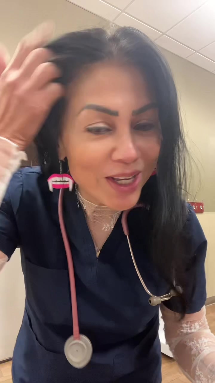 @yvonne.ghalleb ✝️